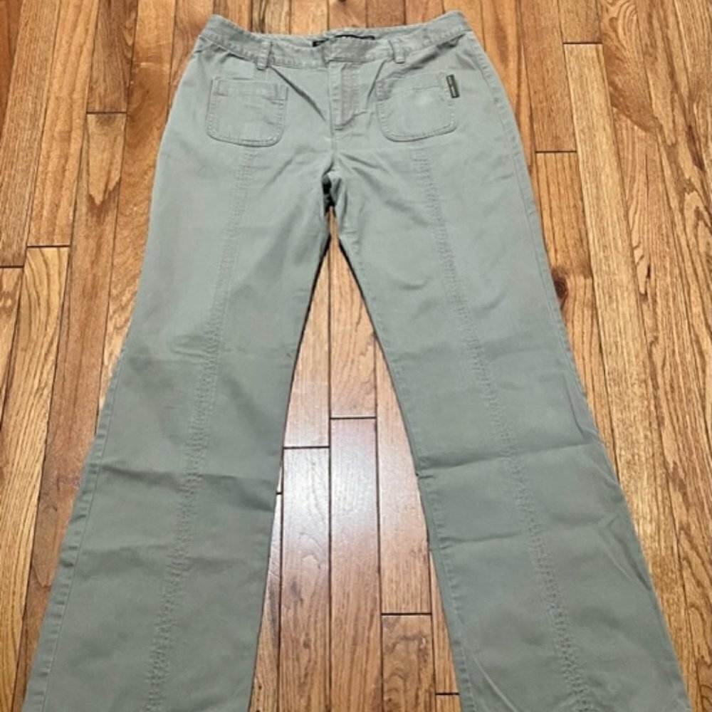 DKNY Women's Pants Size 8 Beige Khaki Straight Leg Long Excellent Condition